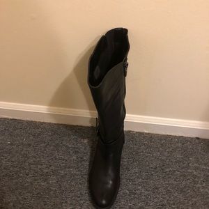 Women’s 9 W Blondo Knee High Leather Black Boots